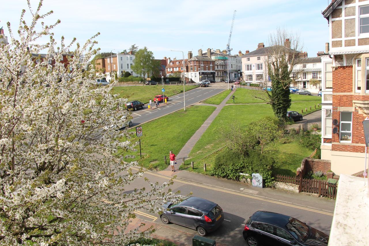 Russell Hotel Royal Tunbridge Wells Exteriör bild
