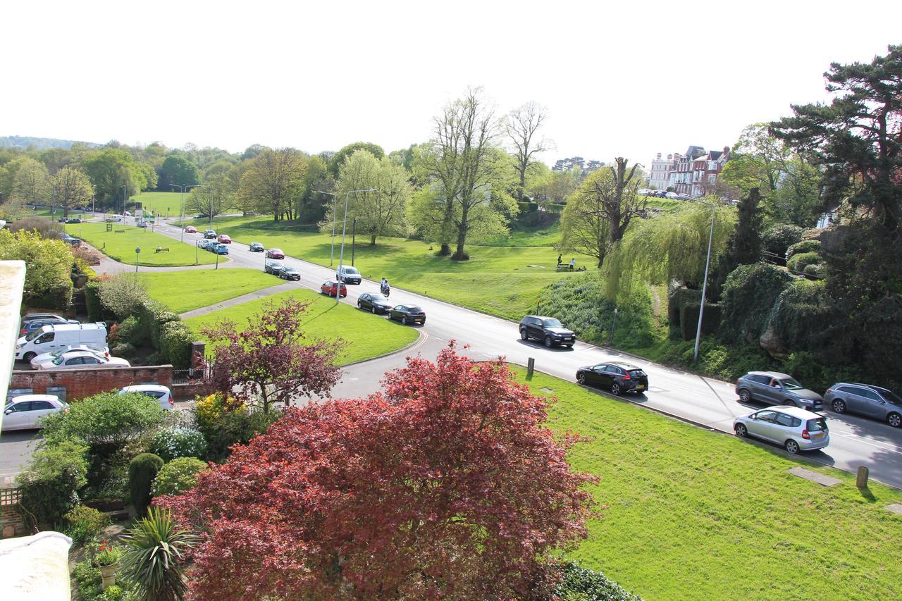 Russell Hotel Royal Tunbridge Wells Exteriör bild